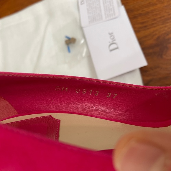 Christian Dior hot pink suede heels size 37 - Picture 9 of 16